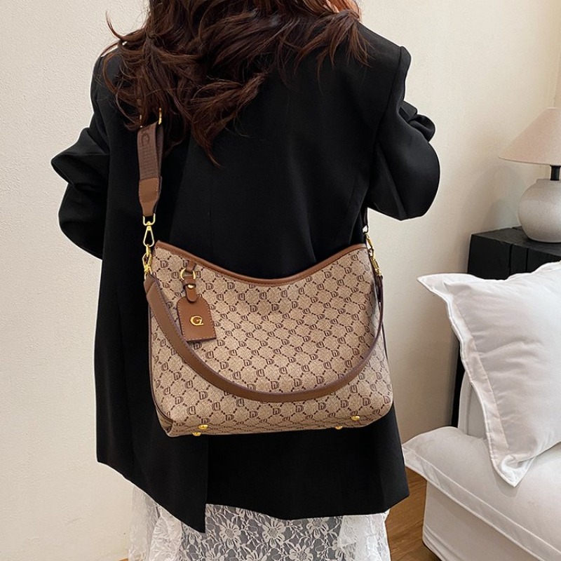 Classic Designer Paris Diaper  - Luxury Bags Paris recensione e prezzo