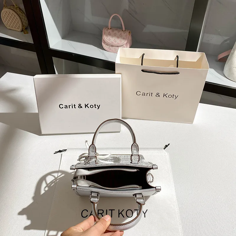 Luxury Handbag Designer Free S - Luxury Bags Direct recensione e prezzo