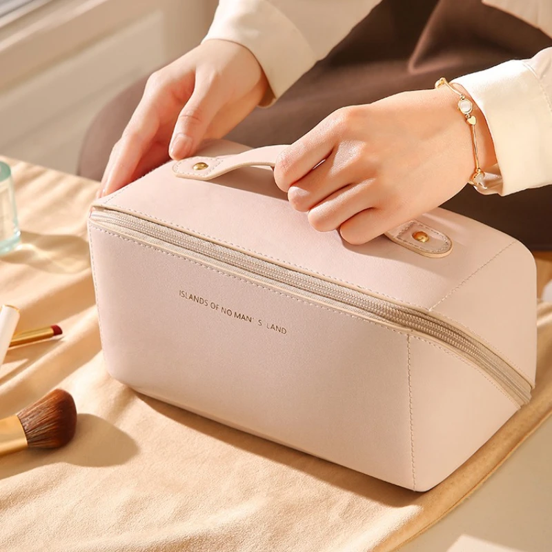 Makeup Organizer Female Toilet - Luxury Ziploc Bags recensione e prezzo