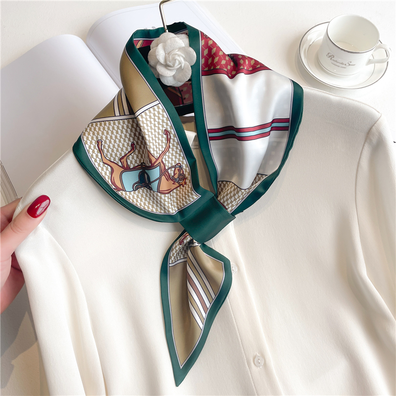 Luxury Spring Summer Ear Silk  - Luxury Bags Korea recensione e prezzo