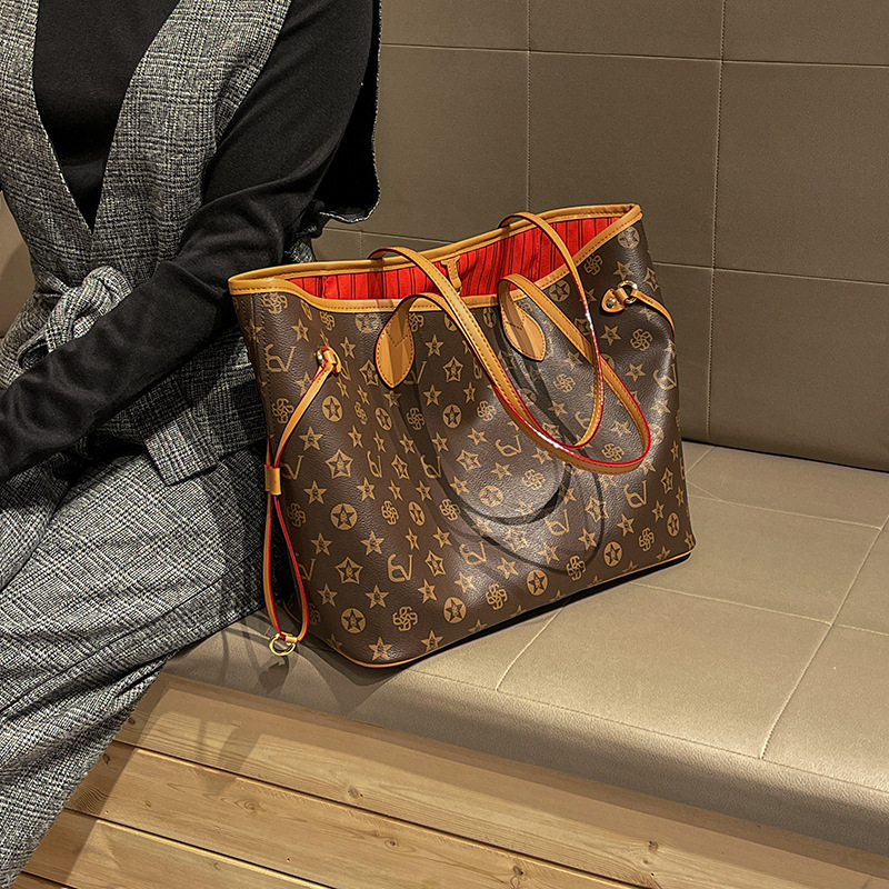 Elegant Leather Diaper Bag Lad - Luxury Bags Paris recensione e prezzo