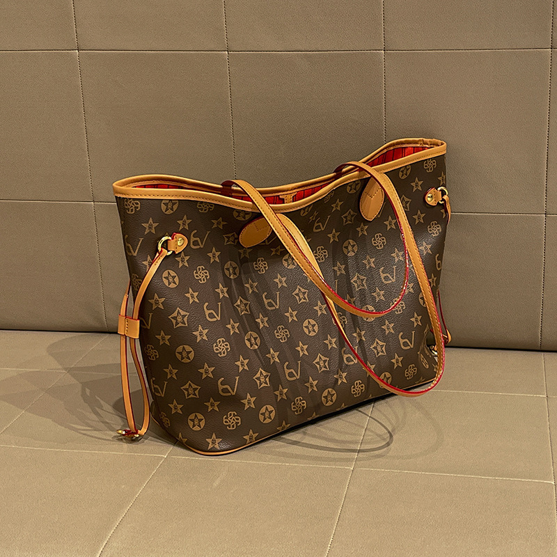 Elegant Leather Diaper Bag Lad - Luxury Bags Paris recensione e prezzo