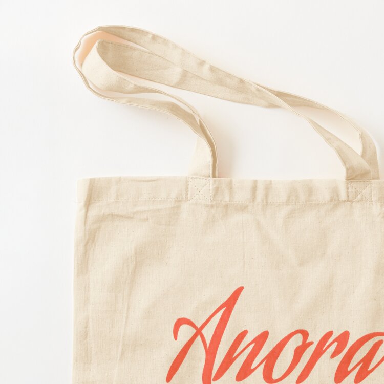 Anora Written and Directed by  - Luxury Bags Direct recensione e prezzo