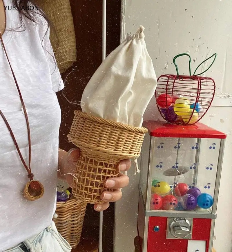 Ice Cream Design Woven Bag Swe - Luxury Bags Korea recensione e prezzo