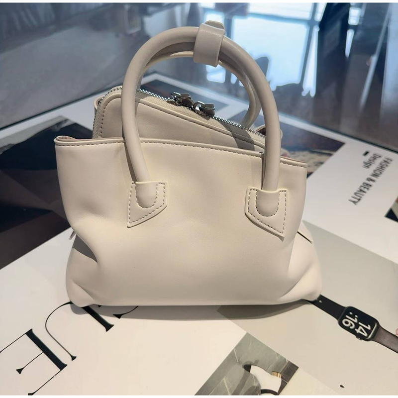 Luxury Crocodile Embossed Text - Xl Luxury Bags recensione e prezzo