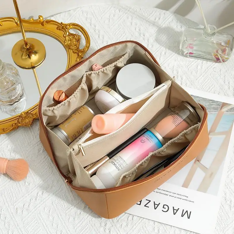 Organizer Female Toiletry Kit  - Luxury Ziploc Bags recensione e prezzo