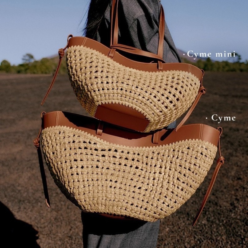 Women's Woven Top-handle Bag L - Luxury Bags Medium Size recensione e prezzo