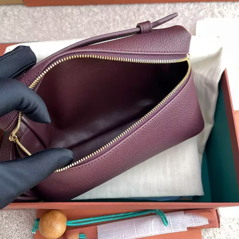 Genuine Leather Small Crossbod - Luxury Bags Korea recensione e prezzo